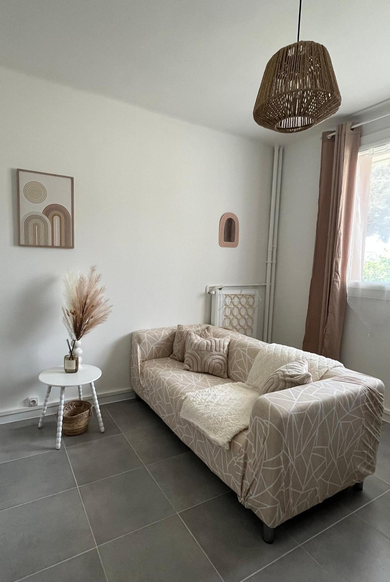Appartement 3 - 5pers - Proche Toutes Commodites - Quartier Recherche - Court Et Long Sejour - Cosy - Lumineux - Fonctionnel *